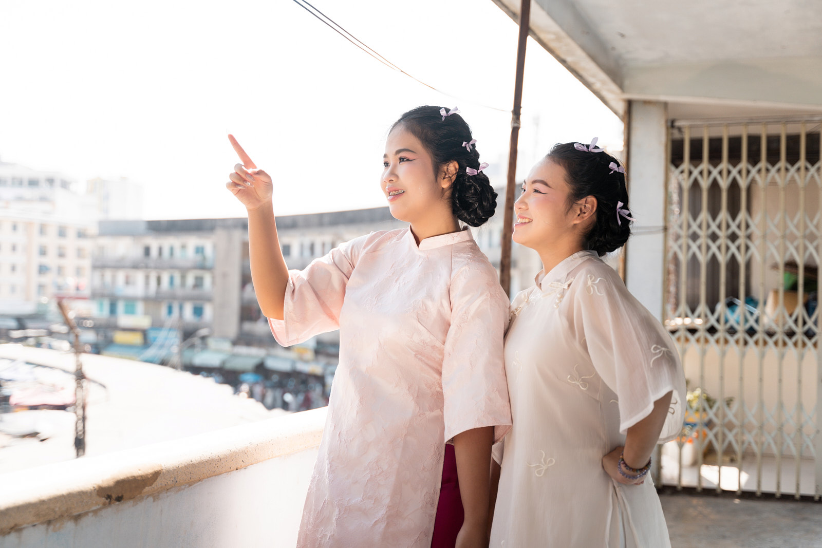 Minh Khuê + Bình Nhi - Concept Tết